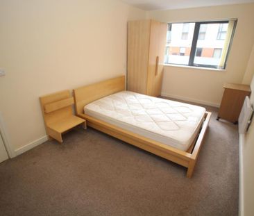 2 bedroom flat to rent - Photo 6