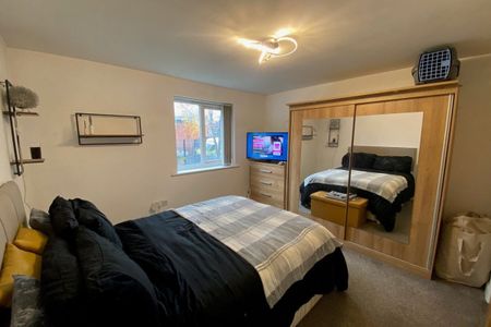 Station Square - Photo 5