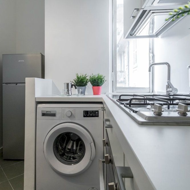 Amazing single room in the heart of Milan - Photo 1