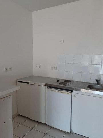 Location Appartement 2 pièces 58m² BORDEAUX 33000 - Photo 4