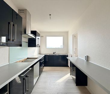 Location appartement 4 pièces, 93.79m², Reims - Photo 4