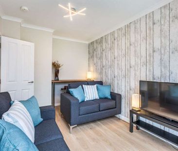 A Well Designed Property - Photo 5