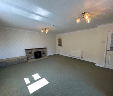 2 bedroom semi-detached house to rent - Photo 5