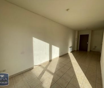 Location Appartement 1 pièce 38m² BEZIERS 34500 - Photo 1