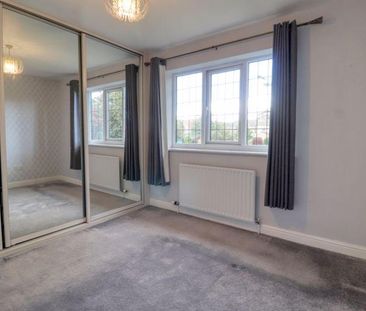 2 bedroom semi-detached house to rent - Photo 4