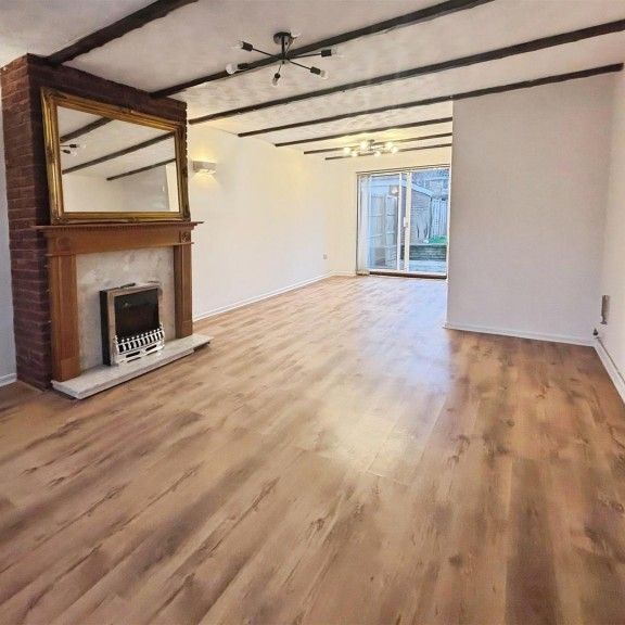 3 BED Detached house To rent - Photo 1