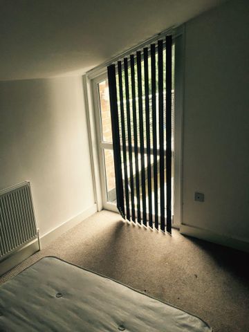 5 bedroom apartment to rent - Photo 5