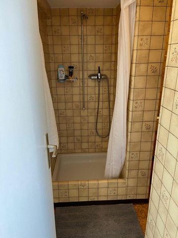 Gemütliche 1.5 Zi-Dachwohnung zu vermieten - Photo 4