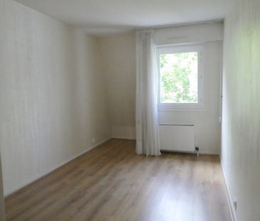 Location Appartement 5 pièces 101m² AVON 77210 - Photo 3