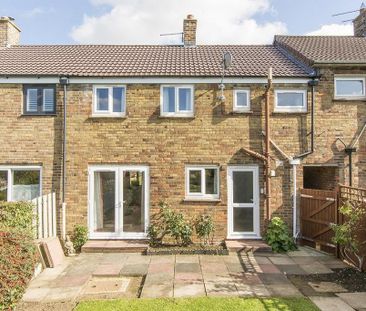 3 bedroom terraced house to rent - Photo 1