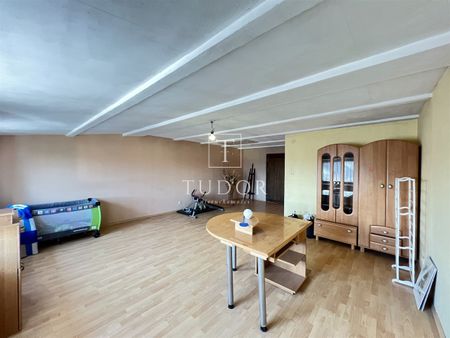 Dom na wynajem - Zdjęcie 2