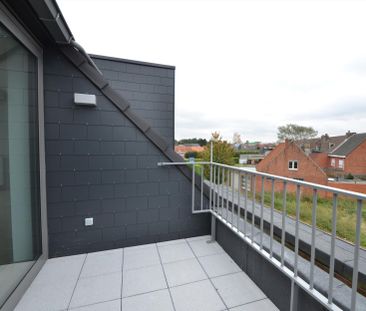 Ruim appartement met 2 slaapkamers, 2 terrassen en garagebpx - Photo 5