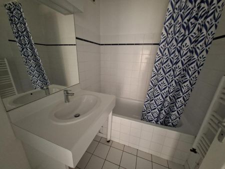 Appartement T3 à louer - 62 m² - Photo 2