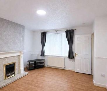 Cedar Grove, Denton, Manchester, M34 - Photo 1