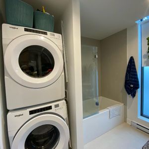 Cession de bail: 3 1/2 Ville-Marie animaux acceptés! - Photo 2