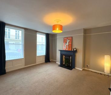 2 Bed Flat, Devonshire Place, BN2 - Photo 1
