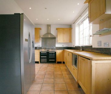 5 bedroom detached house to rent - Photo 6