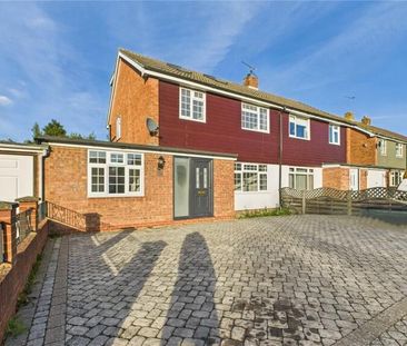 Hazel Road, Mytchett, Camberley, GU16 - Photo 5