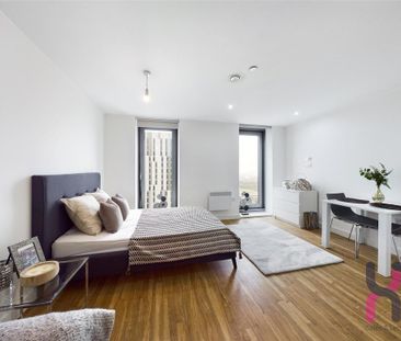 Studio to rent - Photo 5