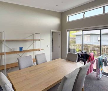 FOXTON - 3 BEDROOMS - Photo 2