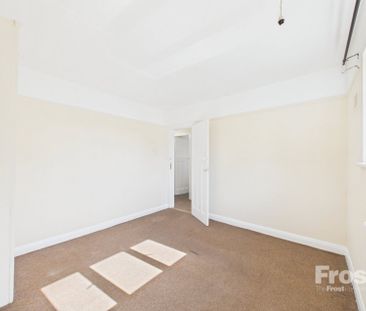 St Andrews Way, Slough, Berkshire,SL1 - Photo 4