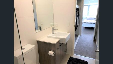 503/37 Connor Street, Kangaroo Point - Photo 5