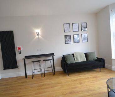 2 bedroom flat to rent - Photo 5