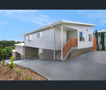 1/166 Shearwater Dr, Lake Heights, NSW 2502 - Photo 5