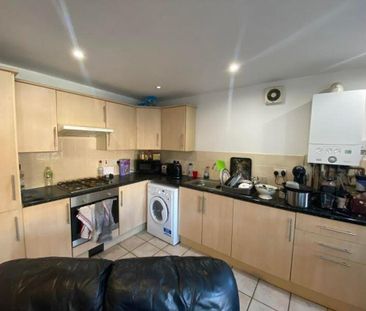 4 bedroom house to rent - Photo 5