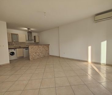 Location Appartement 3 pièces 63m² LA GARDE 83130 - Photo 2