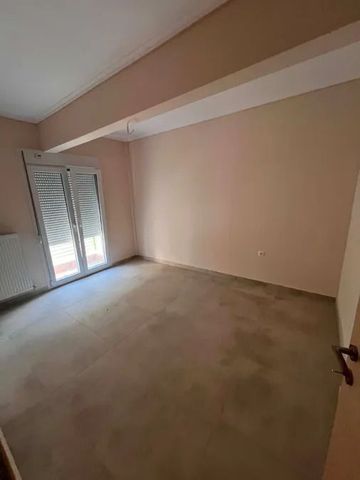 Διαμέρισμα για ενοικίαση Άγία Κυριακή - Τροχιοδρομικά (Χαριλάου) - Photo 4