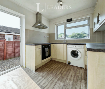 2 bedroom bungalow to rent Pembrey Close, Norwich, NR3 - Photo 6