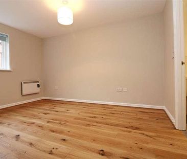 Martinique Square, Bowling Green Street, Warwick, CV34 - Photo 2