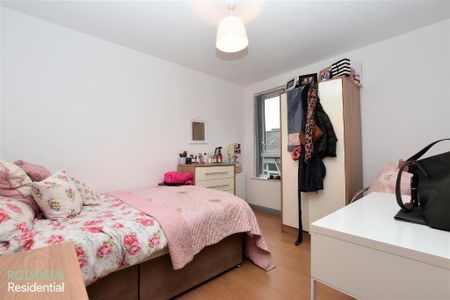Apt 12, 108-110 Eglantine Avenue, Belfast, BT9 6EU - Photo 4