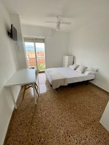 Carrer Pintor Renau, Torrent, Valencian Community 46900 - Photo 2