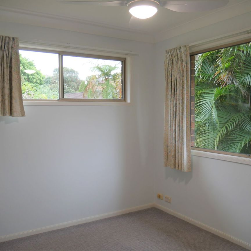 VERY TIDY 3 BEDROOM DUPLEX UNIT IN GOONELLABAH - Photo 1