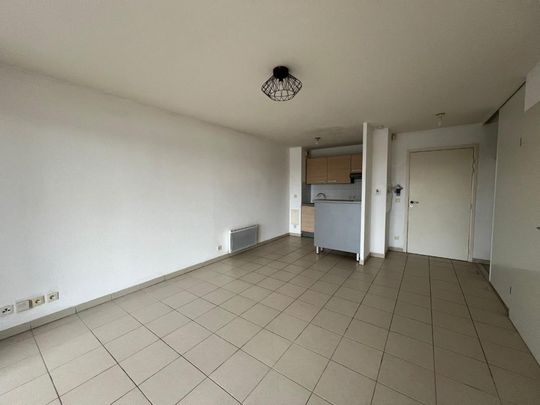 Location Appartement 2 pièces 45m² AMFREVILLE LA MI VOIE 76920 - Photo 1