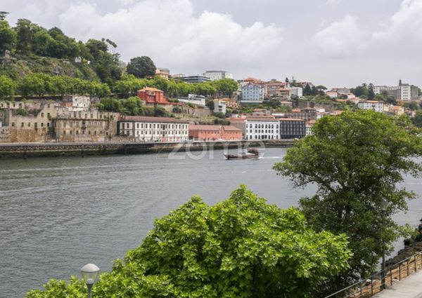 Apartamento T1 em Porto