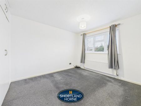 3 bedroom detached house to rent - Photo 5