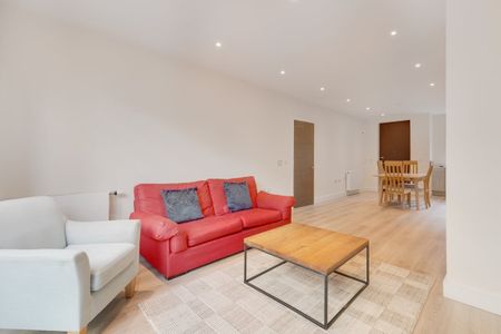 2 bedroom apartment to rent - Photo 4