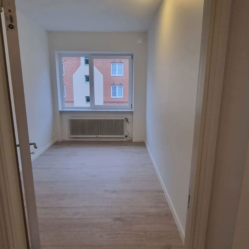 Regeringsgatan 116, Landskrona Centrum - Photo 1