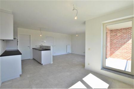 Modern 2-slk. app. met Z-gericht terras en autostaanplaats - Photo 4