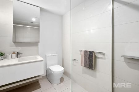 G05/8 Bond Street, South Yarra - Photo 3