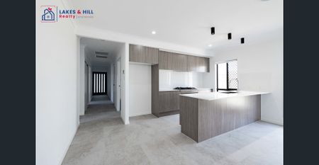 MODERN FAMILY LIVING IN A QUIET MORAYFIELD - Photo 3