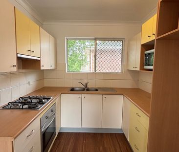 5/126 Pembroke Road, QLD, 4151, Coorparoo - Photo 4