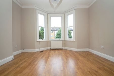Clermont Terrace, Brighton, BN1 6SH - Photo 2