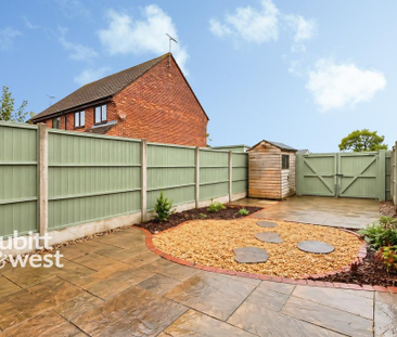 2 bedroom terraced house to rent - Photo 4