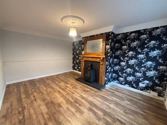 21 College Gardens, Newry, BT35 6DR - Photo 1