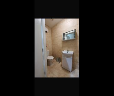 Studio Flat, East India Dock Road, E14 - Photo 6