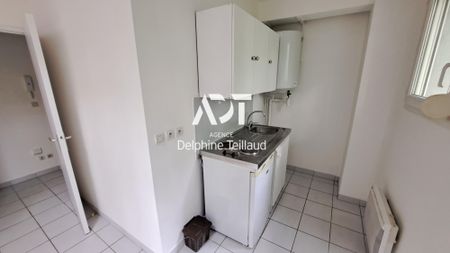 Location Appartement 1 pièce 21m² GRENOBLE 38000 - Photo 2